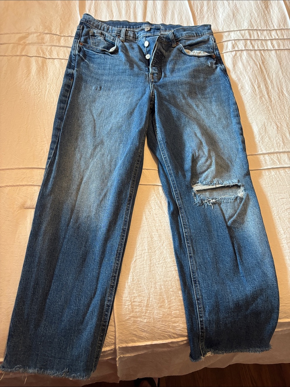 Old Navy High-Rise Distressed Straight Leg Jeans - Dark Blue